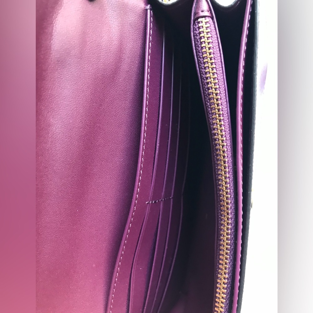 Authentic Coach Purple Crossbody Bag - Picture 5 of 10